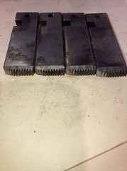 Ridgid Set of (4) 3/8&Prime; &ndash; 16 UNC RH Alloy Steel 500B Bolt Dies 48465 USED