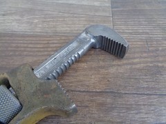 Vintage LAWSON Offset Steel Pipe Wrench 14&Prime; Shortened