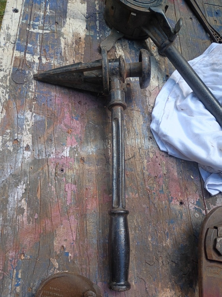 Antique VintageRatcheting Pipe Reamer Cast Iron Plumbing Tool