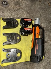 VEVOR PZ-1550 1/2&Prime;3/4&rdquo;-1&Prime; Pro Press Tool 18V w/ 3 Jaws & 2x 4AH Batteries!