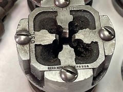 REED MFG CO Pipe Threader Die Ratchet 6-Die Heads&5-Dies 1/4,3/8,1/2NPT,1/2-13NC