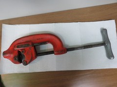 Ridgid No. 3-S 1&Prime; to 3&Prime; Capacity Heavy Duty Pipe Cutter &ndash; Preowned