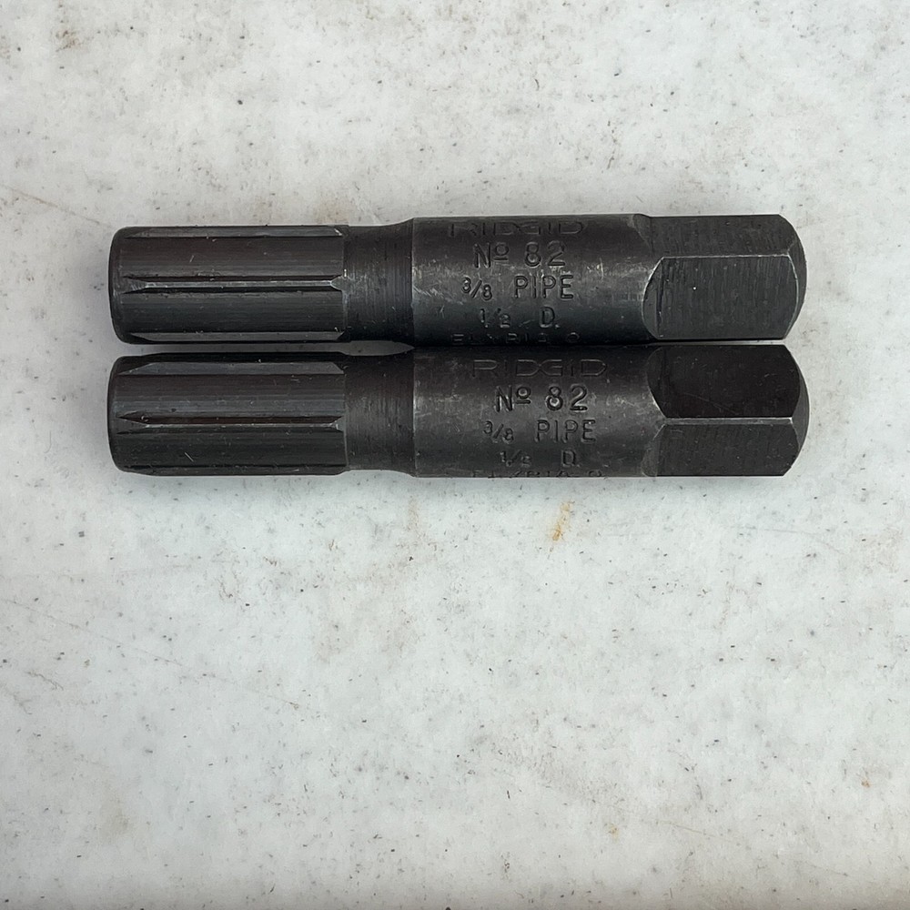 Ridgid Longrip 3/8&Prime; Drive 1/2&Prime; Drill Pipe Extractor No. 82 USA &ndash; Set of 2
