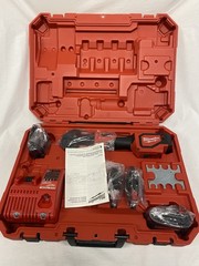 Milwaukee M18 18V Cordless Short Throw Press Tool Kit PEX Crimp Jaws 2674-22C