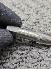 (QTY 6) Century Drill & Tool 95202: Carbon Steel Pipe Thread Tap, 1/4-18 NPT