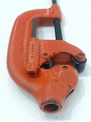 RIDGID 2-A PIPE CUTTER 32840 MANUAL PIPE CUTTING TOOL MADE IN USA HEAVY DUTY