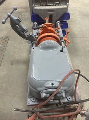 Ridgid 535 Electric Pipe Threading Machine W 2 Extra Die Heads Works Great Notes