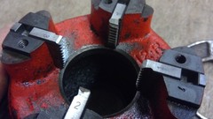 Two Ridgid 12-R 1&Prime; & 1 1/4&Prime; Ratchet Pipe Threader Die Heads