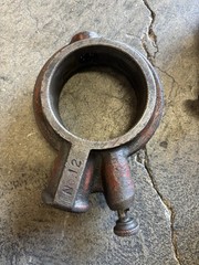 Mixed Lot of Ridgid Manual Ratcheting Pipe Threader No.12 12-R W/ 8 Die Heads