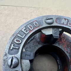USED TOLEDO Made In USA #12 1-1/2&Prime; NPT DIE HEAD &ndash; DROP HEAD TYPE Nice Shape