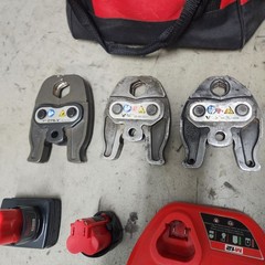 Milwaukee 2473-22 M12 FORCE LOGIC Press Tool Kit with 3 Jaws Used No Case