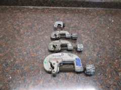 RIDGID 4 PIECE 1/8&Prime; TO 2-1/8&Prime; PIPE CUTTER SET NO.104 NO.10 NO.15 NO.20