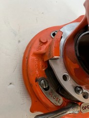 RIDGID No. 65-R Manual Pipe Threader Set 1&Prime;-2&Prime; Pipe