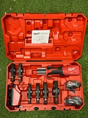 Milwaukee 2922-22 M18 FORCE LOGIC One Key Copper Press Tool Kit With CTS Jaws