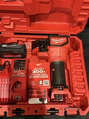 Milwaukee Tools M18 Brushless Threaded Rod Screw Cutter Kit 2872-21