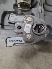 Ridgid RP 200-B Compact Press Tool Kit w/4 Jaws, Battery, And Case Used