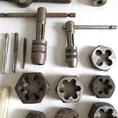 Large Lot of 117 Vintage Tap Die Pipe Threader Machinist Threading Tools