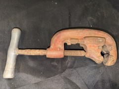 USED RIDGID No. 42A 4 Wheel PIPE CUTTER 1/2&Prime; TO 2&Prime;