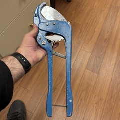 Rare and Hard to Find Klein tools 50501 Ratcheting PVC Cutter 1/2&Prime; to 2&Prime;