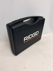 RIDGID RP 115 Mini Press Kit with 1/2&Prime; & 3/4&Prime; ProPress Jaws, Battery, & Charger