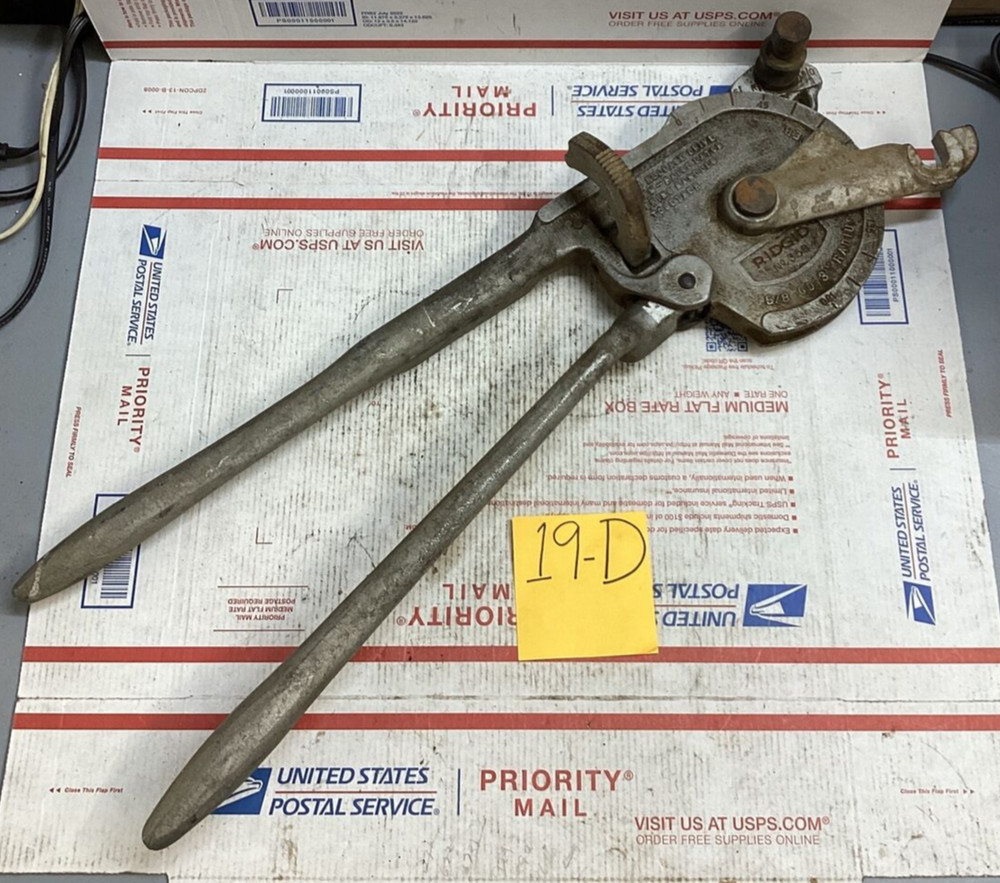 RIDGID MODEL 358, 5/8&Prime; RATCHING CONDUIT/TUBING BENDER 3&Prime; RADIUS ED4U #3112-A