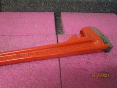 RIDGID Handle Assembly &ndash; For Use With 18 in Straight Pipe Wrench, Iron &ndash; 31445