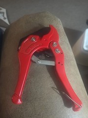 B&K PVC Plastic Ratcheting Pipe Cutter Up To 1-1/2&Prime; One Hand Operation Point Cut