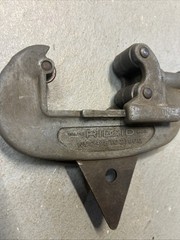 10&rdquo; RIDGID 3 Wheel Pipe Cutter 5/8&rdquo; To 2 1/8&rdquo; OD By THE RIDGE TOOL CO, Elyria OH