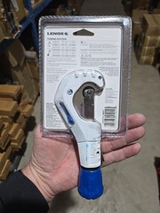 Lenox 21012TC134 Tubing Cutter &ndash; 1/8 to 1-3/4 Inch (3 &ndash; 45mm) BULK