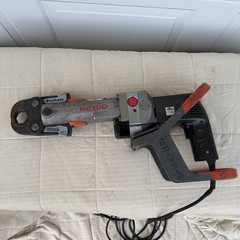 RIDGID CT-400 ProPress Electric Crimp Tool w/ 1-1/4&Prime; ProPress Jaw Viega