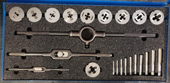 461184 &ndash; Greenfield Industries Little Giant Tap & Die Set No 7-1/2 and No 37-1/2