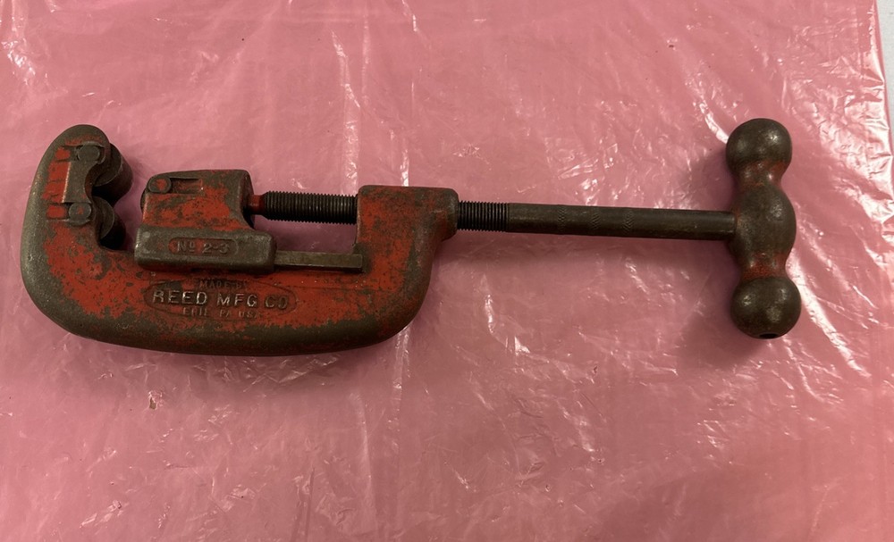 REED MFG CO 2-1 Pipe Cutter Cuts 1/8 &ndash; 2&Prime; pipe Made In USA HIGH quality