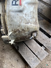 Ridgid Oiler No 318 Bucket with Hand Pump Gun for Pipe Threader 300 535 700