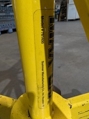 Max-Jax Pipe Stands, Vee, 2500 lb Capacity, 4 in to36 in Pipe, 30.5 in to 42.5 H