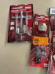 TOOL LOT Husky 1000 002 732, 1004 870 558, 1004 870 668, 1000 002 733, 1004 870