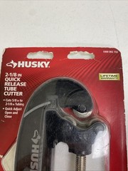 Husky Manual Ratcheting Quick-Release Tube Cutter Black 2-1/8&Prime; 1000 002 732