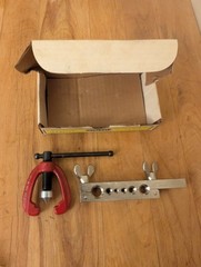 General 155 Industrial Flaring Tool 3/16&Prime;-5/8&Prime; with Screw Yoke Made In USA