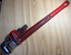 RIDGID 24&Prime; Straight Pipe Wrench 3&Prime; Capacity, Made in USA, Nice !