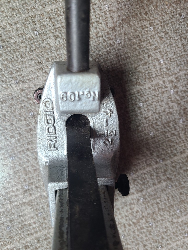 Ridgid No.109 Pipe Cutter 2-1/2&Prime; to 4&Prime; Capacity Special Wheel Cutter