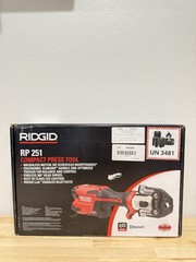 RIDGID RP251 PRESSTOOL KIT W/ 1/2 3/4 1&rdquo;1-1/4 IN JAWS (NEW FACTORY SEALED) NEW