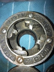 Toledo Pipe Threading Die Heads No.12