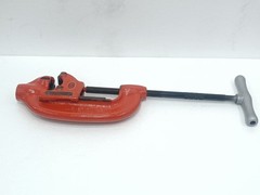 RIDGID 32830 MODEL 3-S MANUAL PIPE CUTTER &ndash; 1&Prime; TO 3&Prime; HEAVY DUTY MADE IN USA
