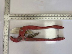 Plastic Pipe Cutter Traditional Series MCC Made in Japan equivalent to 2.1/2 in