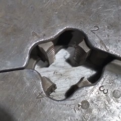 Toledo 1/2&Prime; & 3/4&Prime; Pipe Threading Die Head Tool