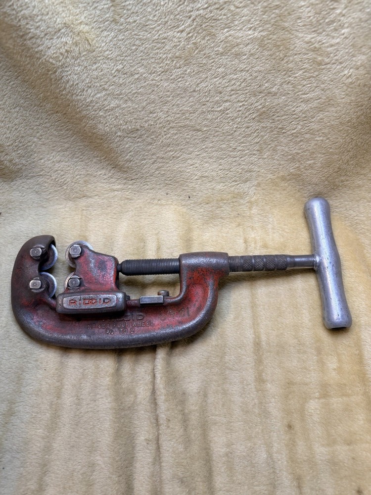 Ridgid Pipe Cutter Ridge Tool Co. No 42A 4 Wheel 3/4&rdquo; To 2&rdquo; Heavy Duty C-177-2
