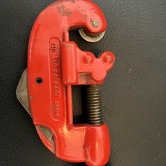 Super-Ego No. 730 Pipe Cutter With Folding Blade Made In Spain 1/8 &ndash; 1 1/8 OD