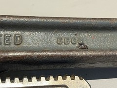 Craftsman 18&Prime; Heavy Duty Blue/Green Pipe Wrench &ndash; 1/8&Prime; to 2 1/2&Prime; &ndash; USA