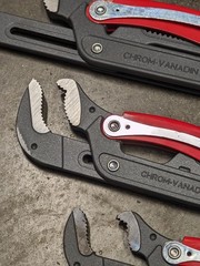 Set of 3 Knipex &ndash; S-Type Pipe Wrench with Fast Adjustment Swiss Wrenches 1 1.5 2