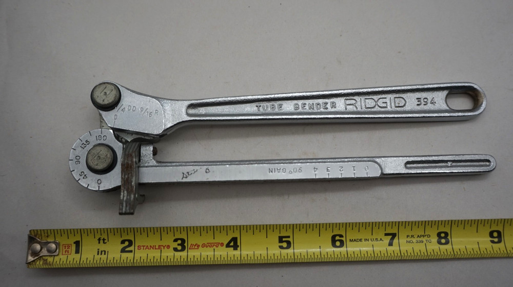 The Ridgid Tool Co Pipe Tube Bender 1/4&Prime; OD 9/16&Prime; R No. 394 Made in USA