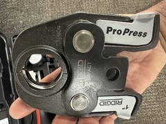 RIDGID RP251 PRESSTOOL KIT W/ 1/2 3/4 1&rdquo;1-1/4 IN JAWS